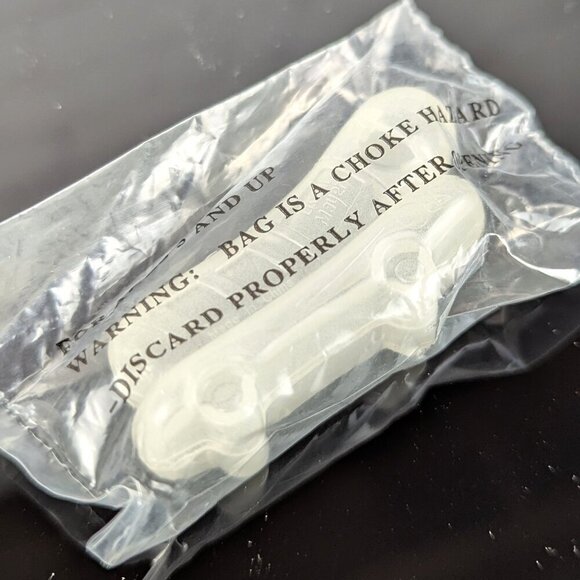 NEW Glow in the Dark Oscar Mayer Weiner Whistle - Picture 3 of 4